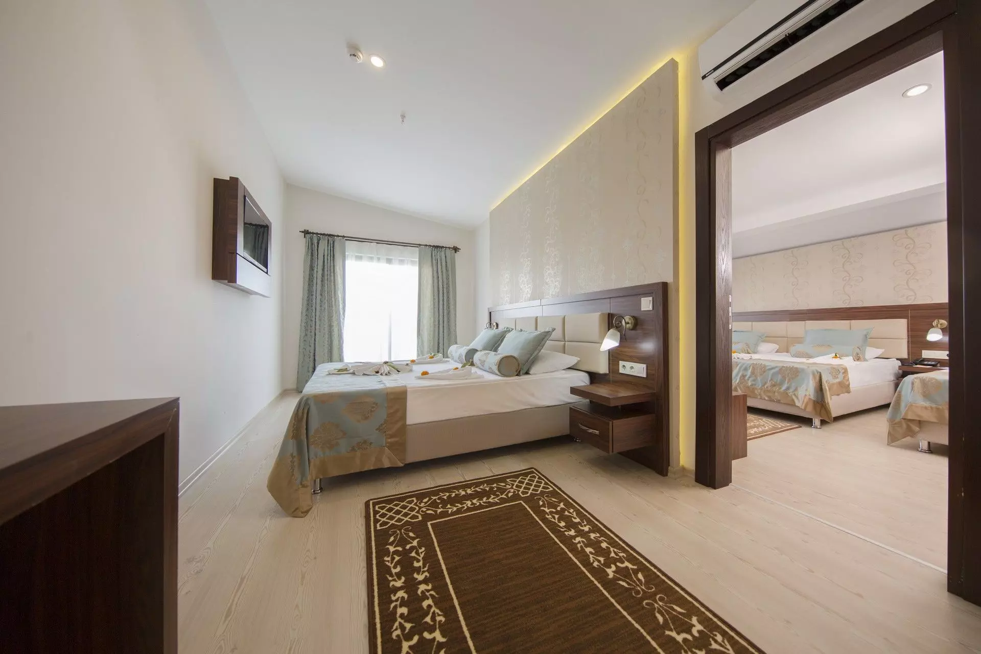 هتل سارپ بلک آنتالیا-6800 هتل سارپ بلک آنتالیا-6800